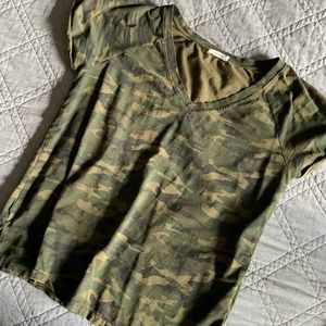 Dark camo t-shirt